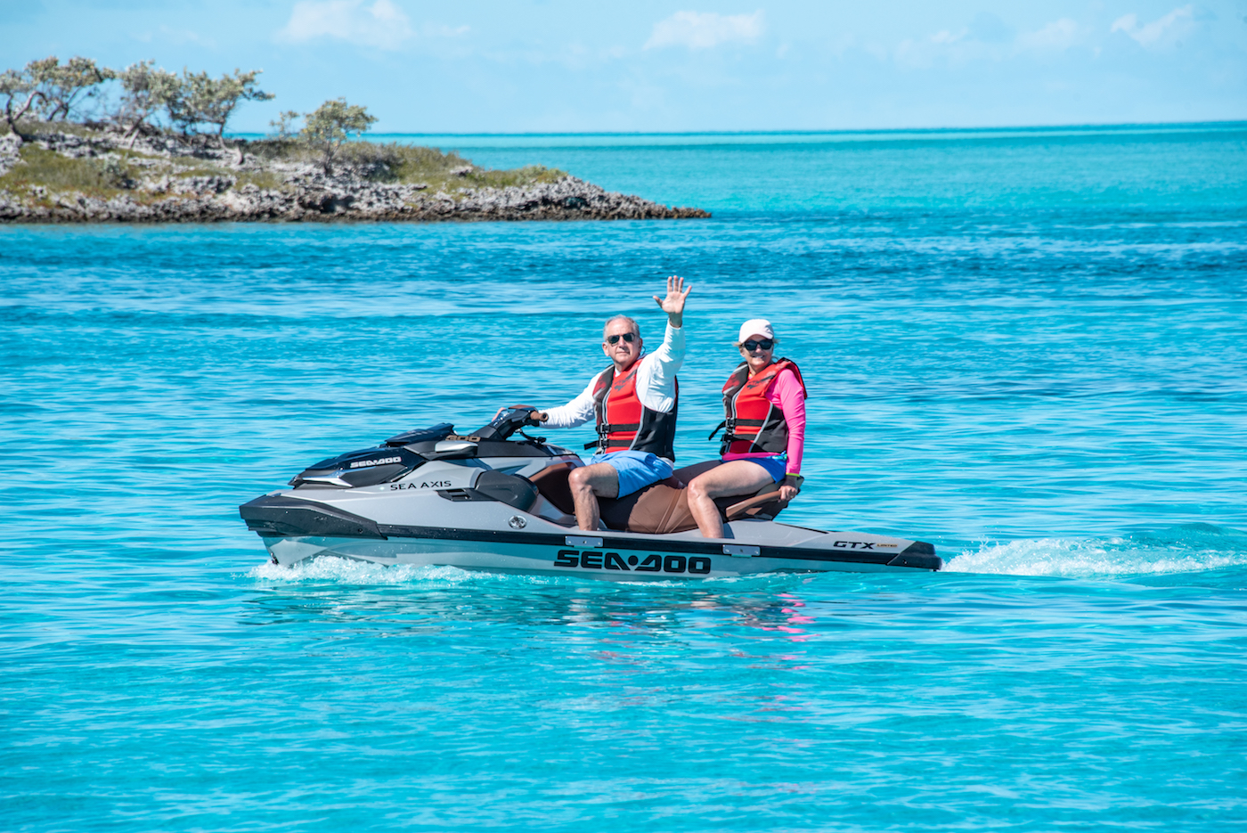 jetski & yacht rentals happy in the water